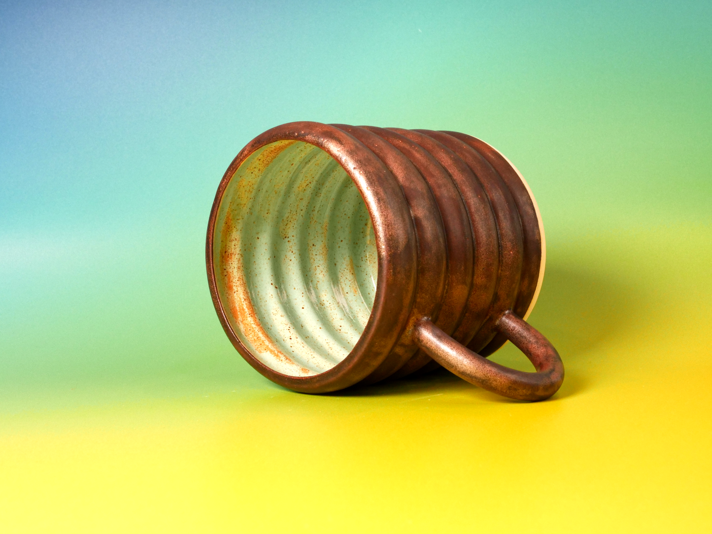 Bronze & Pistachio Bubble Mug — 18 oz (#1)